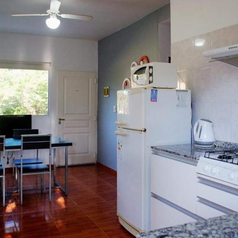 Aparts serranos - Apartamento de 2 dormitorios - 10