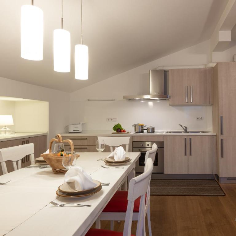 Residence Iris - Appartamento Grande con 2 Camere da Letto - 15