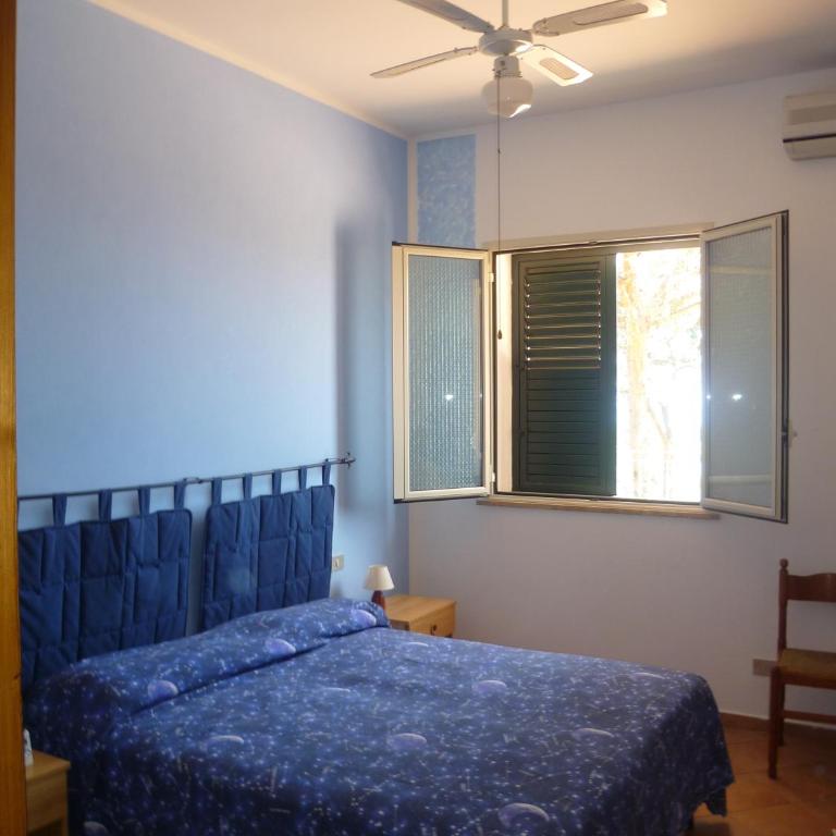 Alba Tra I Pini B&B - Camera Matrimoniale/Doppia con Letti Singoli con Vista Mare - 1