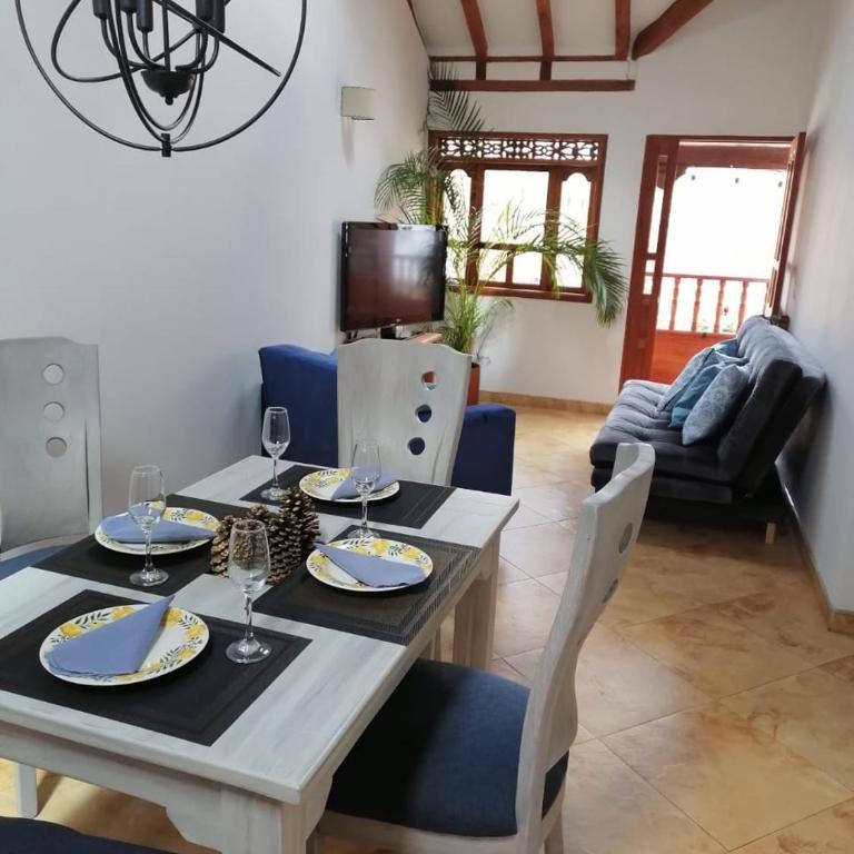 Clavellino Townhouse - Apartamento con balcón - 6