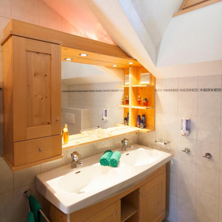 Ferienwohnungen Franz Pfeifer / Beatrice Roduner - Apartment mit 3 Schlafzimmern - 13