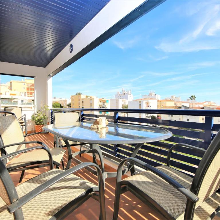 Estepona Port Apartment FLO - Apartamento de 3 dormitorios - 2