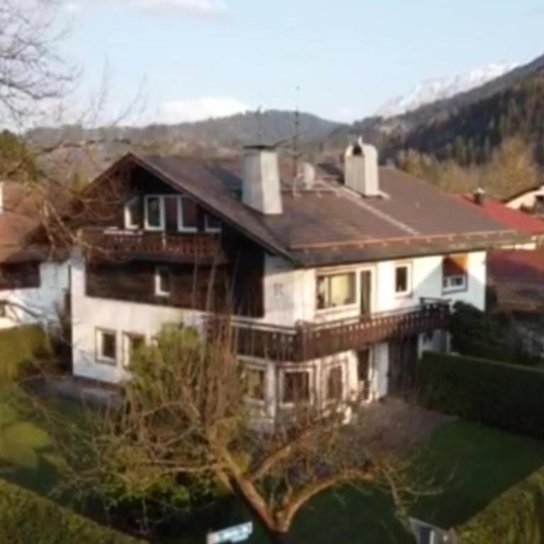 Maisonette Apartment DHH Zugspitzblick mit eigenem Garten - Maisonette-Apartment - 23