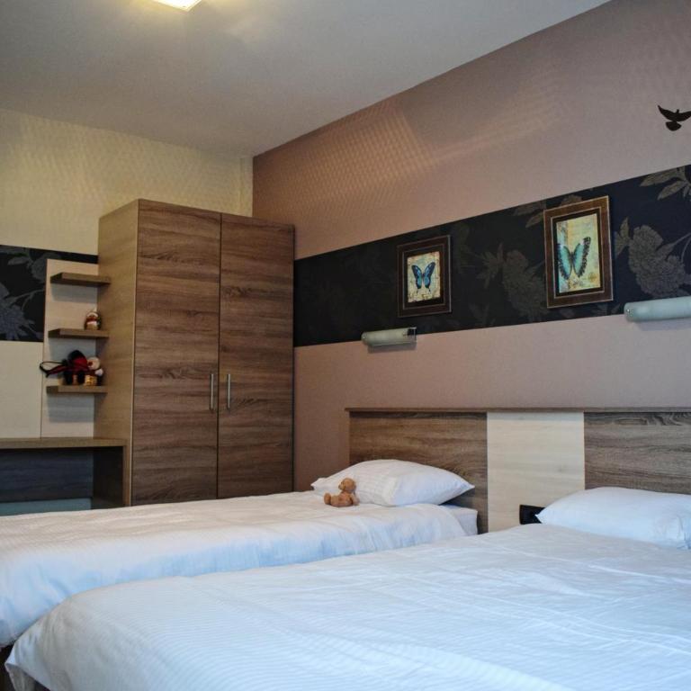 Milmari Friends and Family - One-Bedroom Apartment - 12