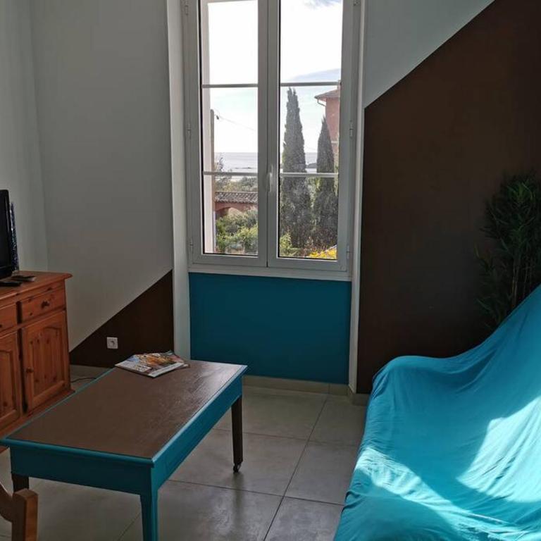 Villa vue mer à 2 pas de la plage pour 6 pers - Appartement 3 Chambres - 9