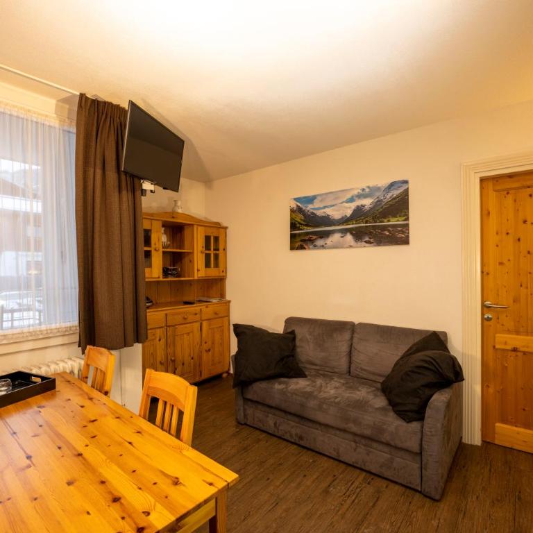 Cosy Kaprun Apartment - Two-Bedroom Apartment - 8