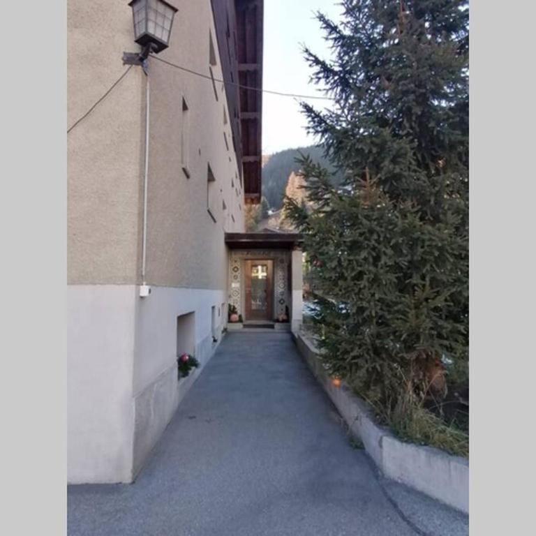 Haus Albertihof: 3-Zimmer-Wohnung an Top-Lage in Davos-Platz - Apartment mit 3 Schlafzimmern - 35