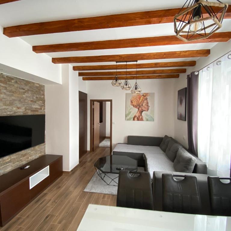 Apartman 24 - Vila Montana Kopaonik - Two-Bedroom Apartment - 1