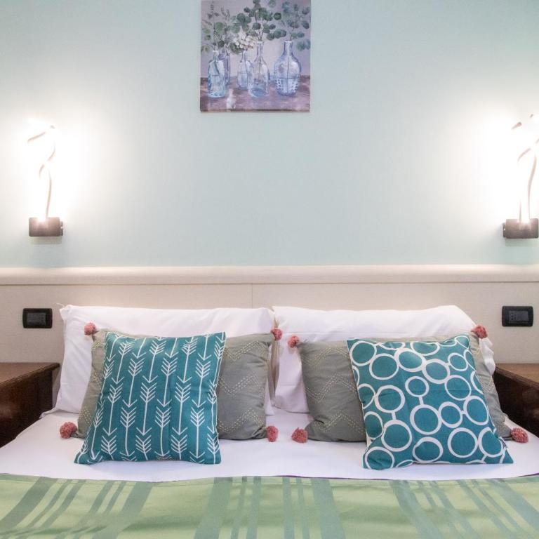 B&B Colorful Suite Yard - Double or Twin Room with Balcony - 22
