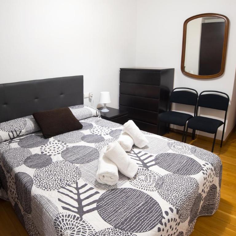 Piso en c/ Casta Álvarez - Apartamento de 1 dormitorio - 10