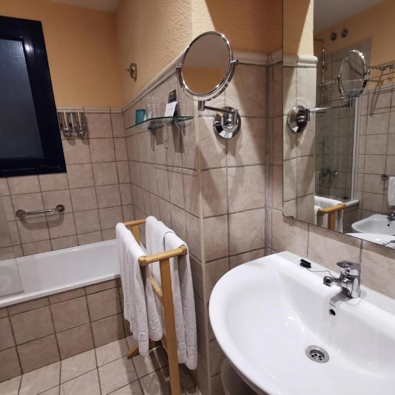 Hotel Sant Joan - Chambre Familiale Supérieure - 2