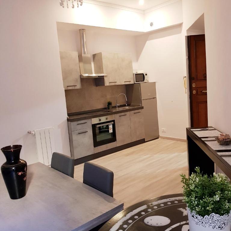 AlexaDom - Appartamento con 3 Camere da Letto - 4