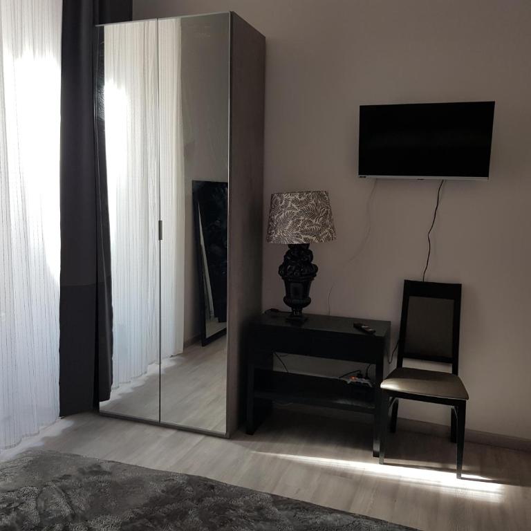 AlexaDom - Appartamento con 3 Camere da Letto - 8