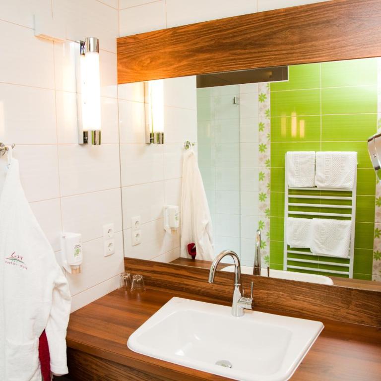 Hotel-Restaurant Teuschler-Mogg Bad Waltersdorf inklusiv Genusscard - Suite Junior con terraza - 4
