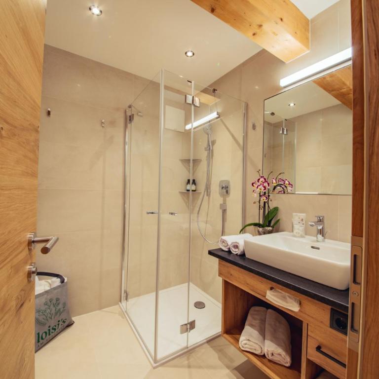 Loisi's Boutiquehotel - Deluxe Doppelzimmer mit Balkon - 5