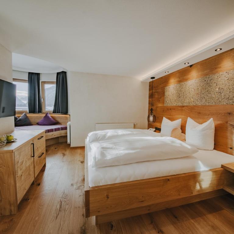 Loisi's Boutiquehotel - Superior Doppelzimmer mit Balkon - 4