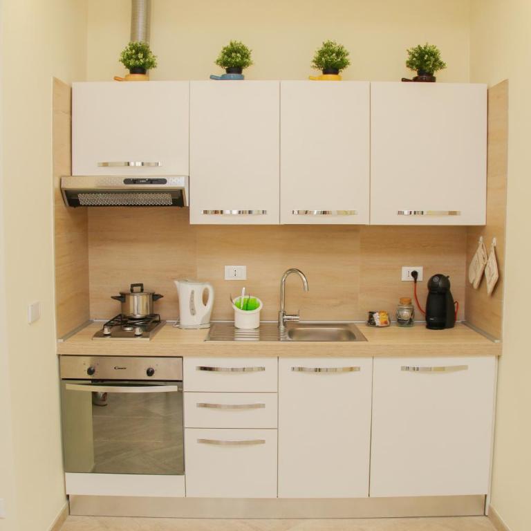 DOMUS DIVI - appartamento nel cuore di Roma - One-Bedroom House - 4