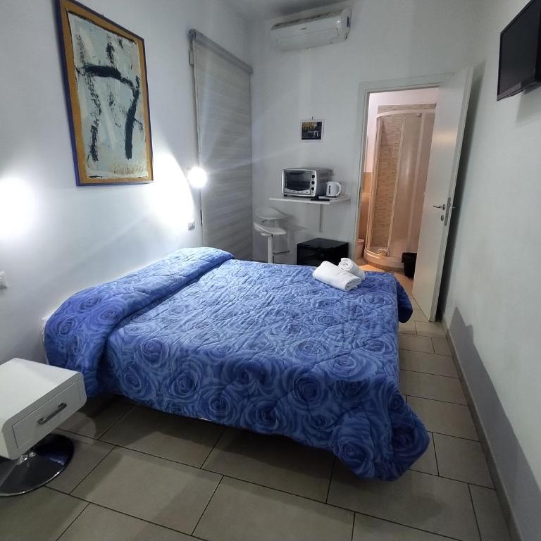 Guest House San Pietro - Camera Matrimoniale - 16