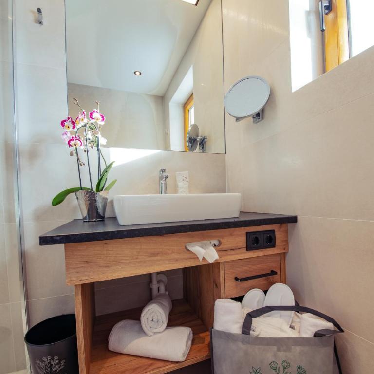Loisi's Boutiquehotel - Superior Doppelzimmer mit Balkon - 2