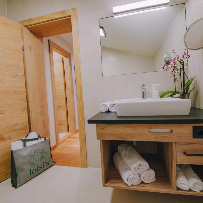 Loisi's Boutiquehotel - Superior Doppelzimmer mit Bergblick - 5