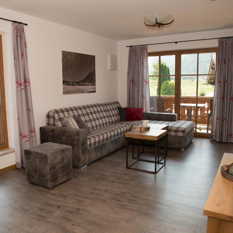 Haus im Moos - Chiemgau Karte - Apartment mit Balkon - 1