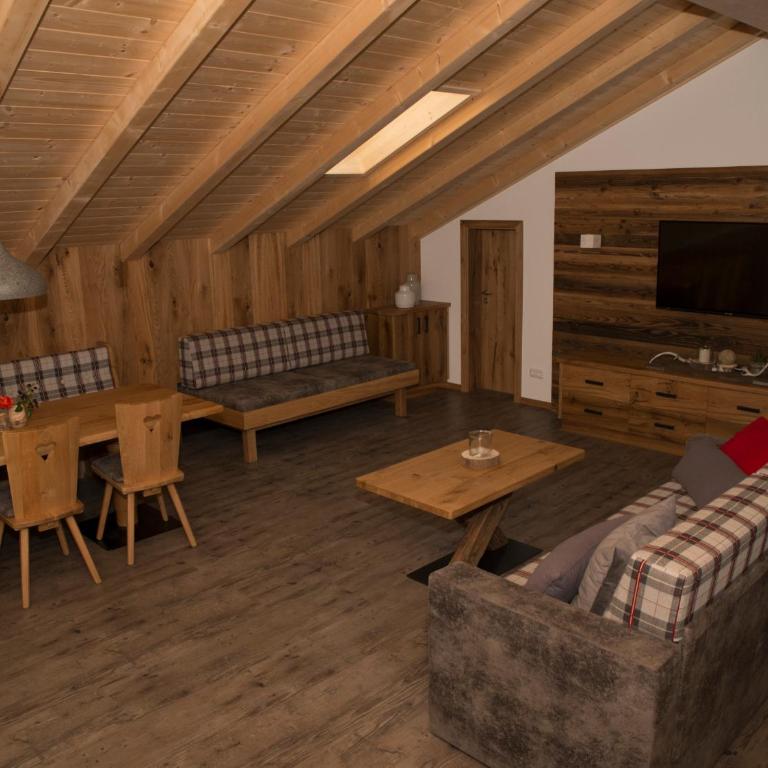 Haus im Moos - Chiemgau Karte - Apartment mit Gartenblick - 1