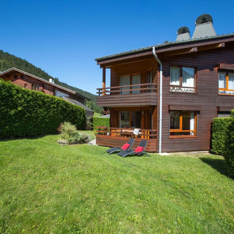 Simply Morzine - Apartment le Sautaillet - Superior Apartment - 1