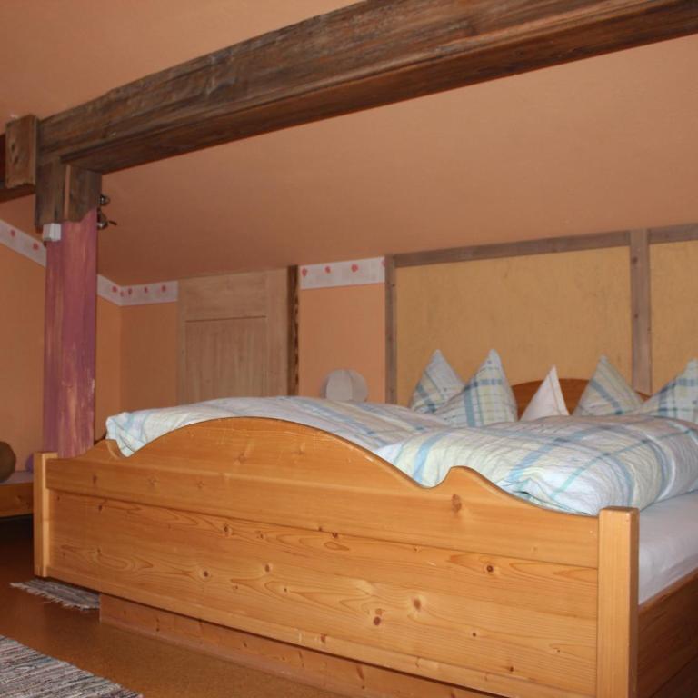 Gästehaus Kress - Chiemgau Karte - Standard Apartment - 4