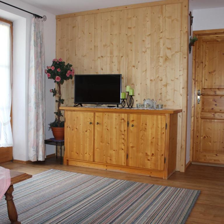 Gästehaus Kress - Chiemgau Karte - Deluxe Apartment - 3