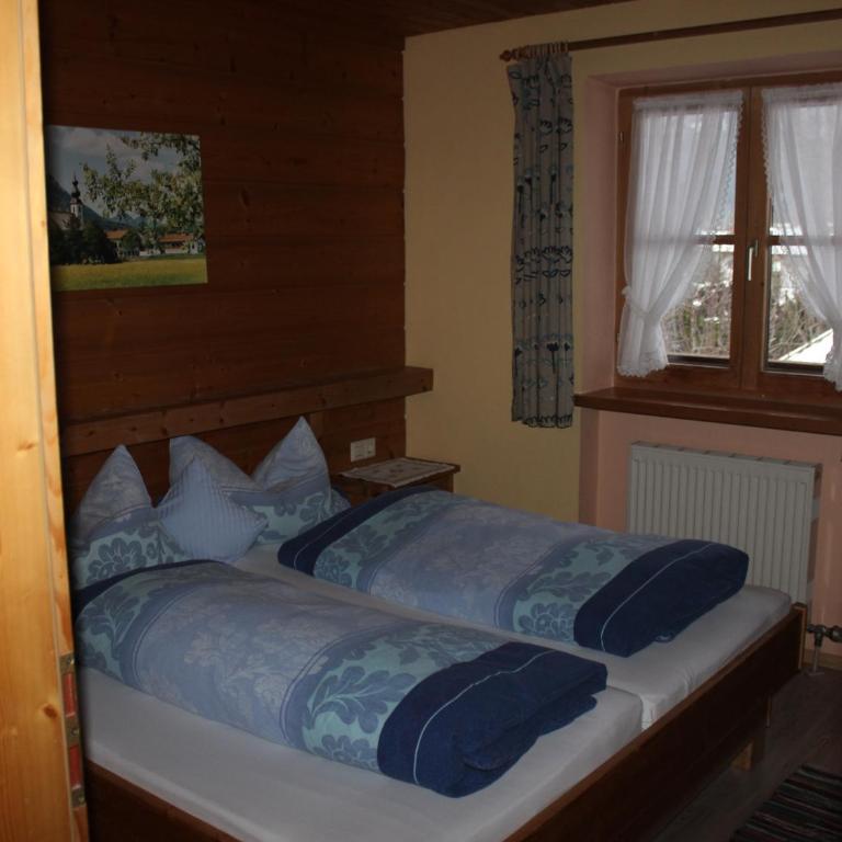 Gästehaus Kress - Chiemgau Karte - Apartment mit Gartenblick - 2