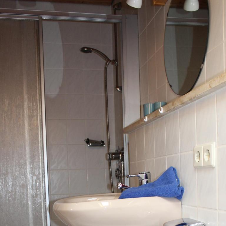 Gästehaus Kress - Chiemgau Karte - Deluxe Apartment - 7