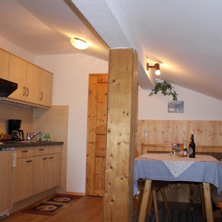 Gästehaus Kress - Chiemgau Karte - Deluxe Apartment - 1