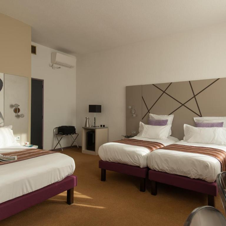 Hôtel Arles Plaza - Chambre Familiale - 1