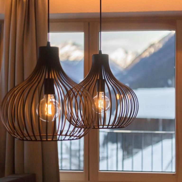 Hotel Apart Piz Mundin - Apartment mit Balkon - 2