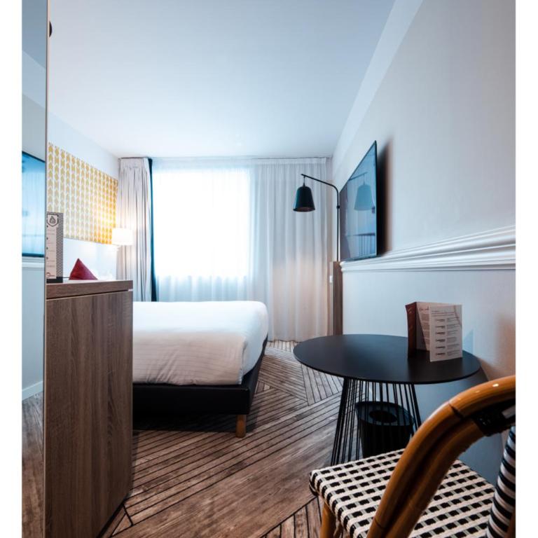 The Originals Boutique, Hôtel Maison Montmartre Paris Les Puces - Chambre Double Premium - 3