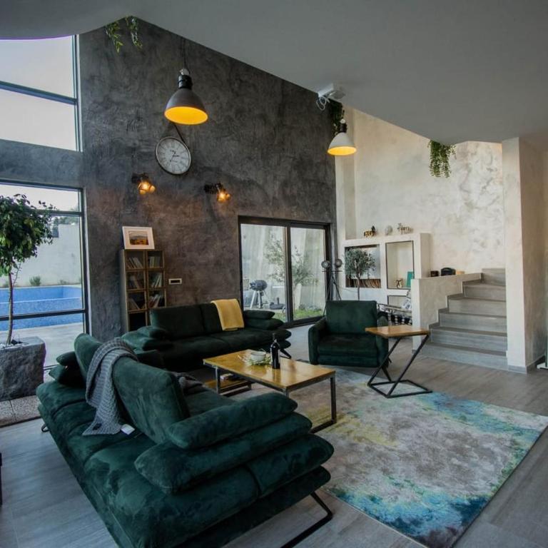 Seafront Villa with Private Beach & Pool in Kotor Bay, Villa Viborg - Villa with Private Pool - 3