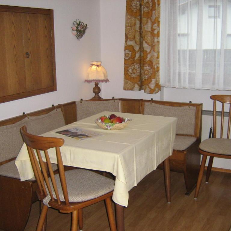 Haus Scheucher - Chiemgau Karte - Apartment mit Balkon - 1