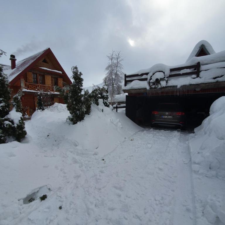 Holiday Home Vile Calimero - Three-Bedroom House - 24