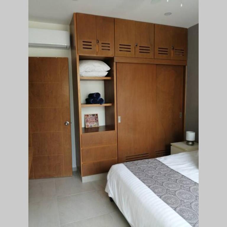 Modern 1 bedroom suite by beach Great location! - One-Bedroom Apartment - 12
