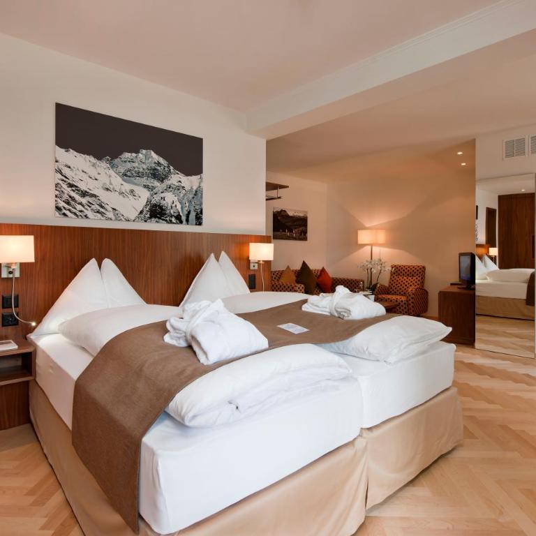Waldhotel & SPA Davos - for body & soul - Junior Suite mit eigener Sauna - 3