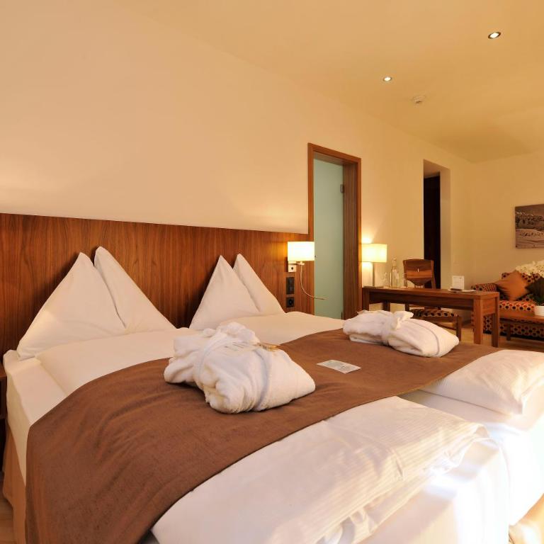 Waldhotel & SPA Davos - for body & soul - Junior Suite - 10