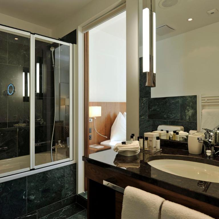 Waldhotel & SPA Davos - for body & soul - Superior Doppelzimmer - 6