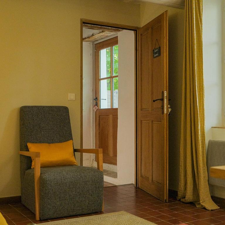 Montjoia - Chambre Double avec Salle de Bains Privative - 11