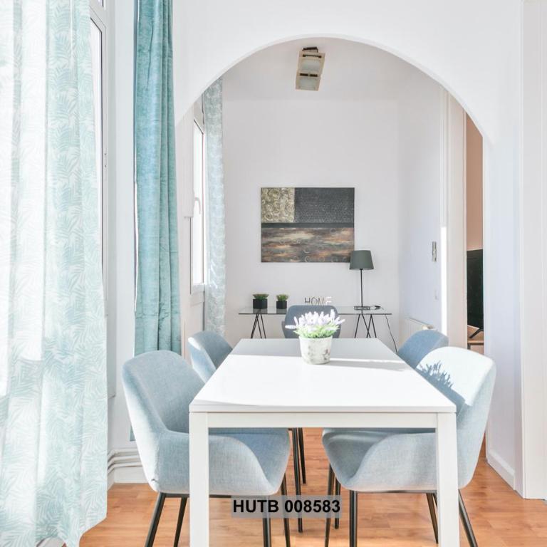 Alcam Berlin-Numancia - Three-Bedroom Apartment - 10