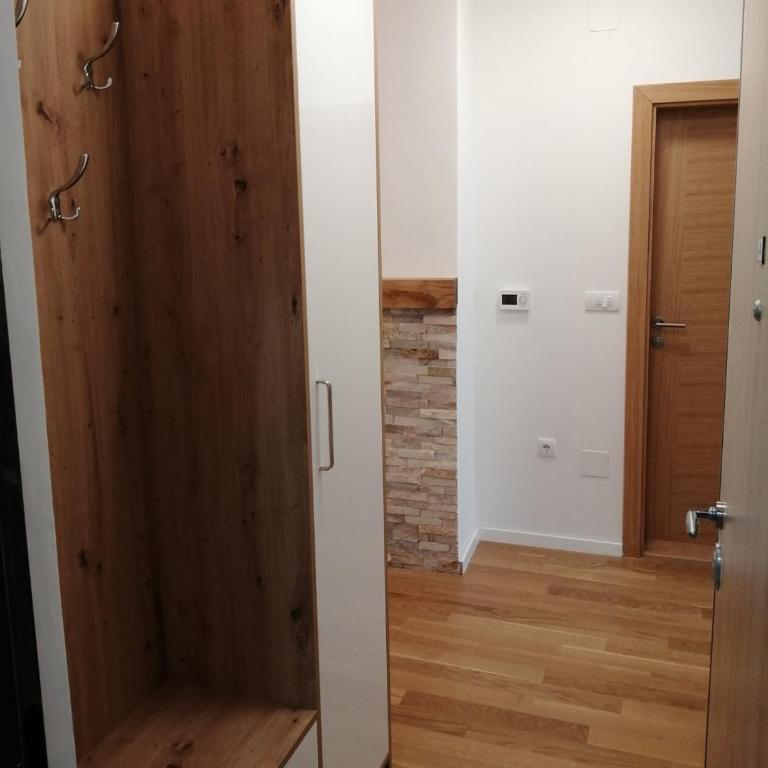 Gorštak Ema - Apartman sa 1 Spavaćom Sobom - 18