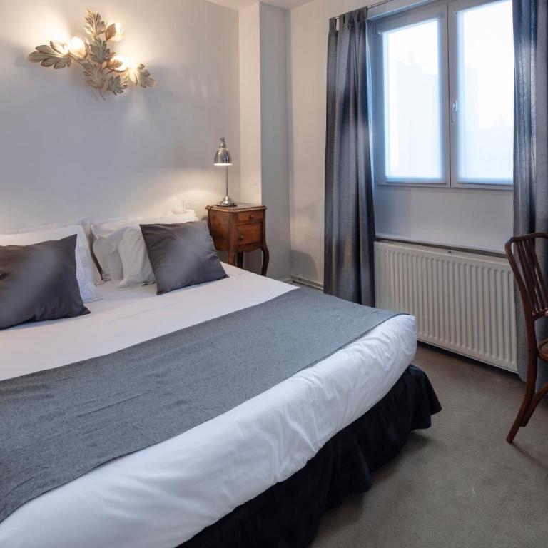 Brueghel - Chambre Double avec Baignoire - 4