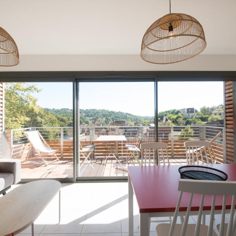 "Le Soleil Levant" avec balcon et parking privé, 2 adultes et 1 enfant - Appartement avec Balcon - 5