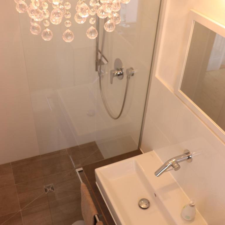 Mainviertelhof - Deluxe Doppel-/Zweibettzimmer - 1