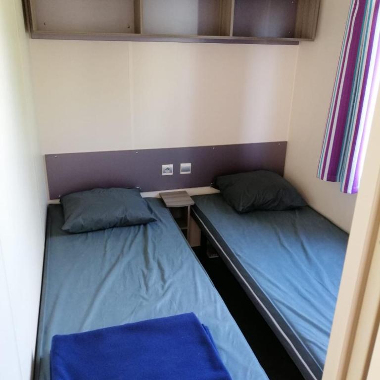 Mobil Home climatisé 6 personnes - Maison 3 Chambres - 23