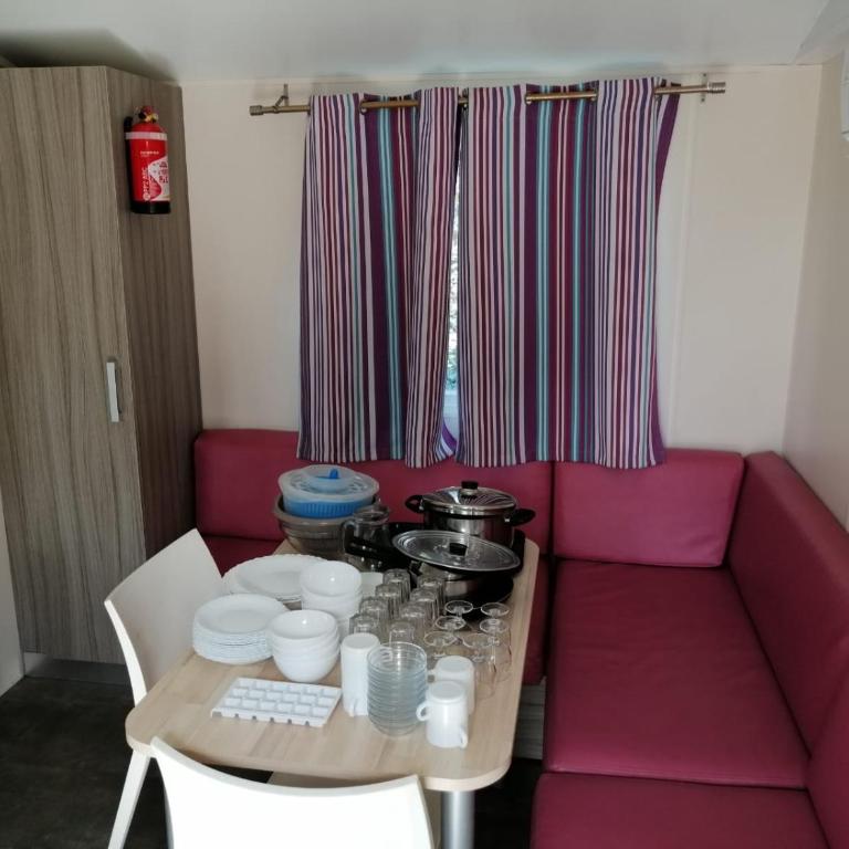 Mobil Home climatisé 6 personnes - Maison 3 Chambres - 19